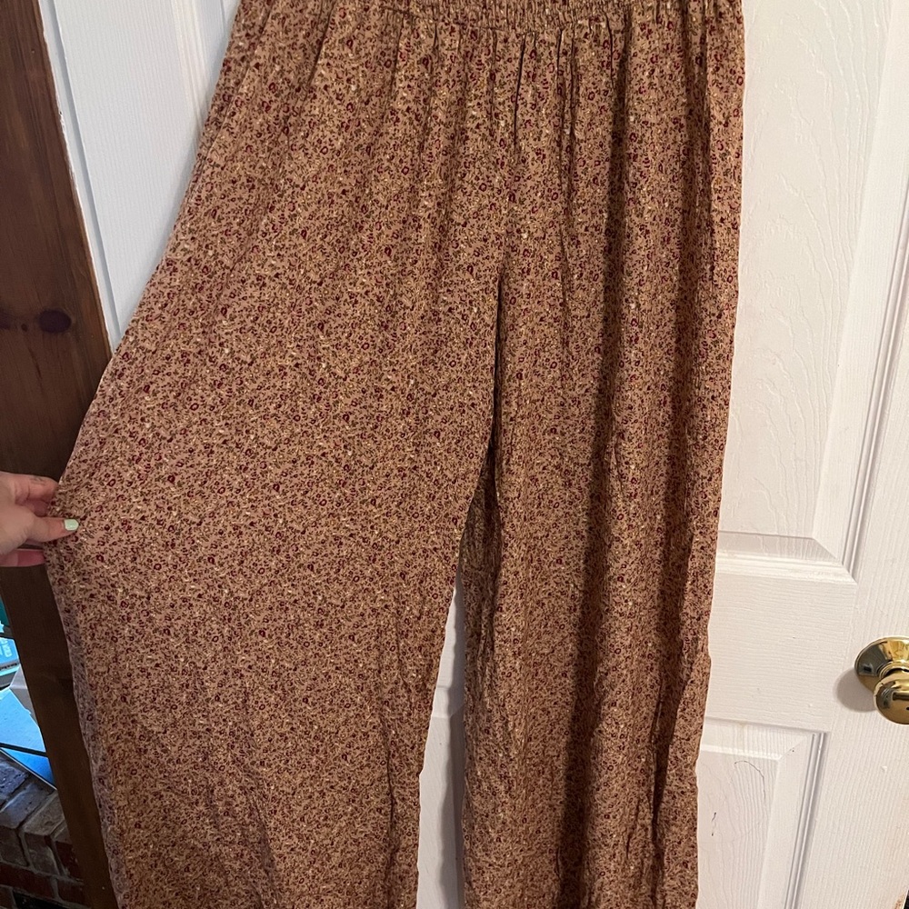 ❗️SOLD❗️Floral Print Women's Pants